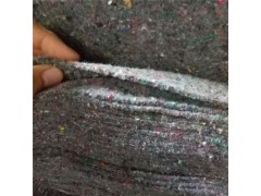 廠家直供公路養(yǎng)護毛毯 大棚保溫御寒毛氈布 工程施工用土工布
