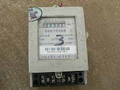 廢舊電表回收阻隔防腐的方法 18265986898